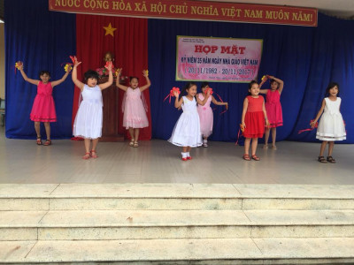 Chào mừng Ngày Nhà giáo Việt Nam 20/11 Năm học 2017-2018