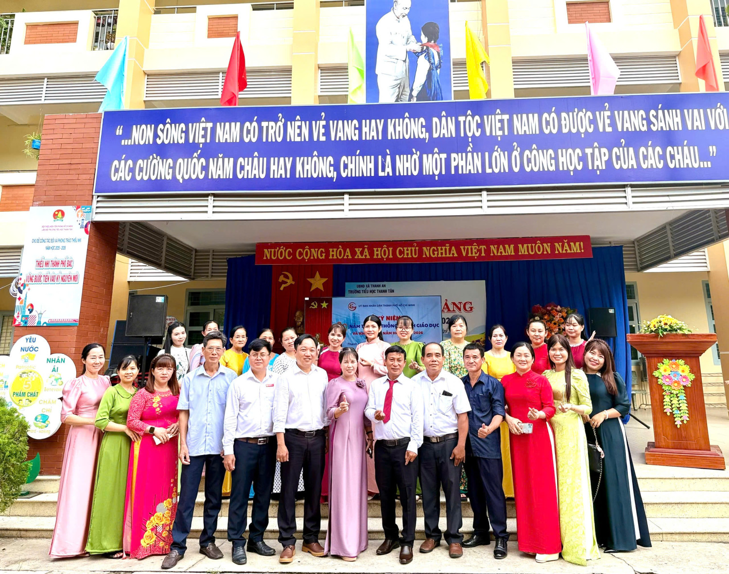 z6979768283475 5e3f12b756e0120b2f3c98f94e2814af